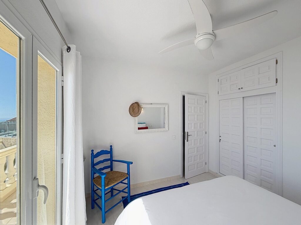 Cumbre del Sol villa renovated with spectacular sea views - 61