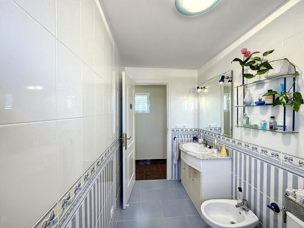Cumbre del Sol villa with private pool close to all amenities - 33
