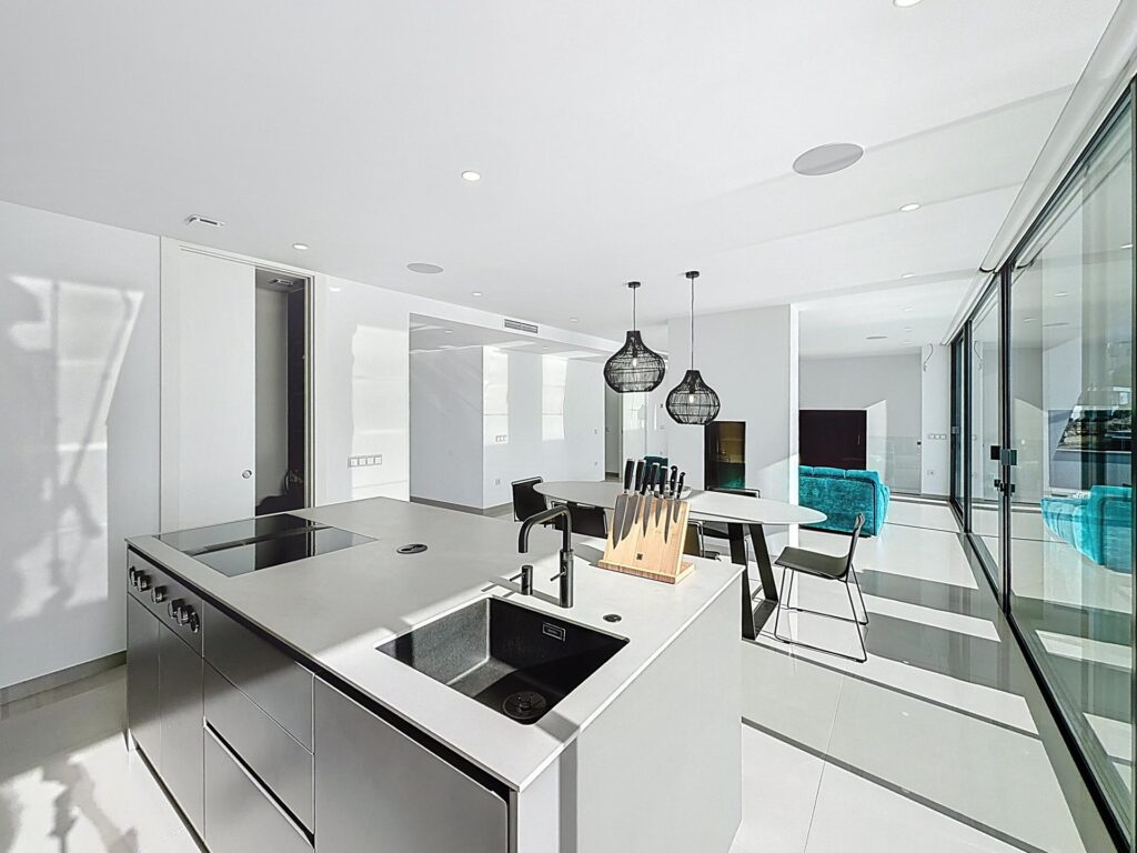 Cumbre del Sol modern luxury villa with panoramic views - 75