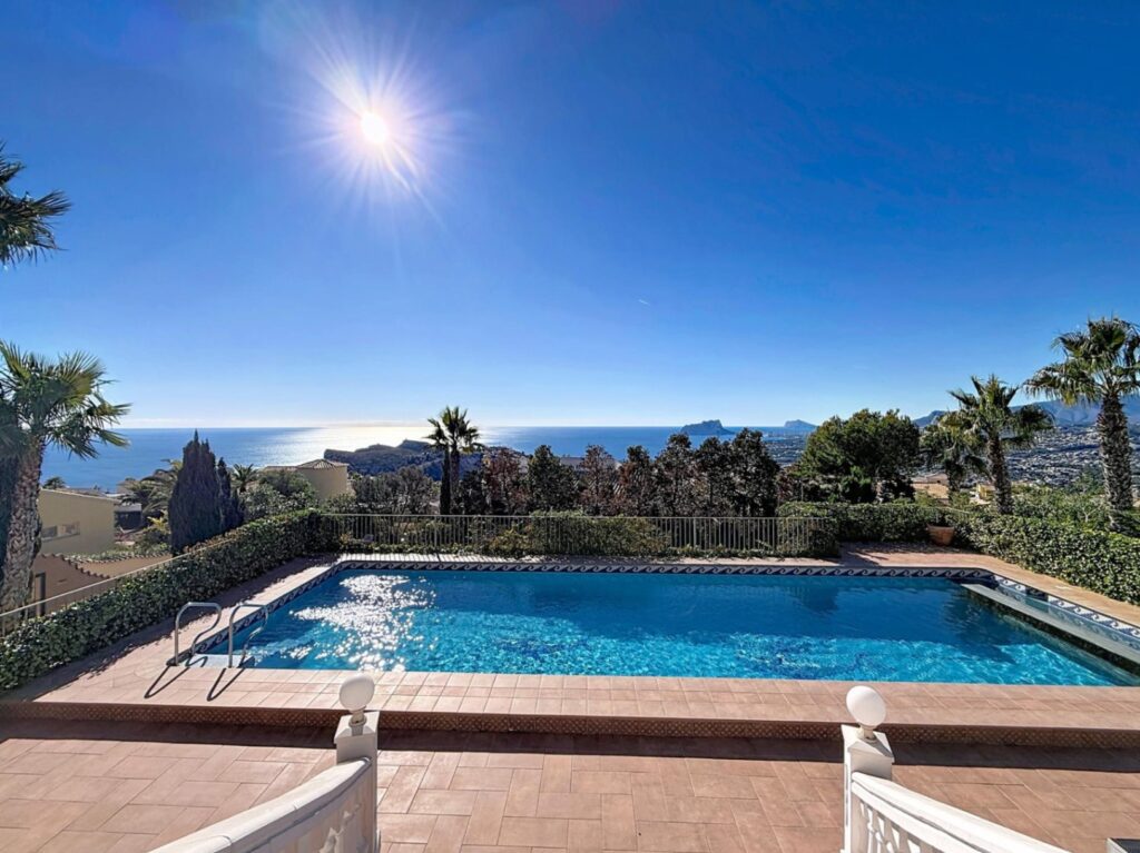 Cumbre del Sol villa on a double plot with panoramic views in Kalmias - 57