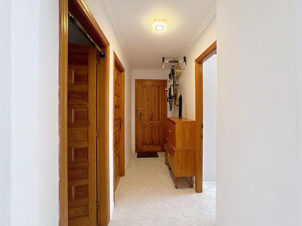 Cumbre del Sol apartment with mountain views in Pueblo Montecala - 12