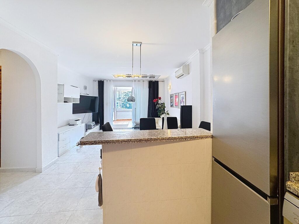 Cumbre del Sol apartment with mountain views in Pueblo Montecala - 22