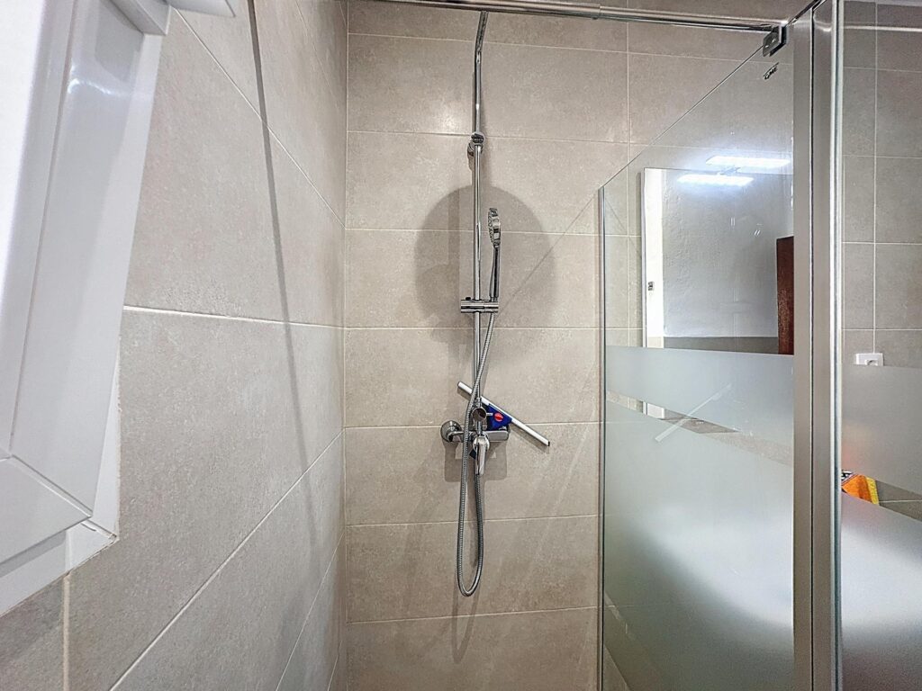 Cumbre del Sol apartment with sea views in Pueblo de la Luz 25