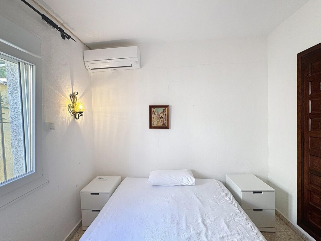 Cumbre del Sol apartment with sea views in Pueblo de la Luz 27
