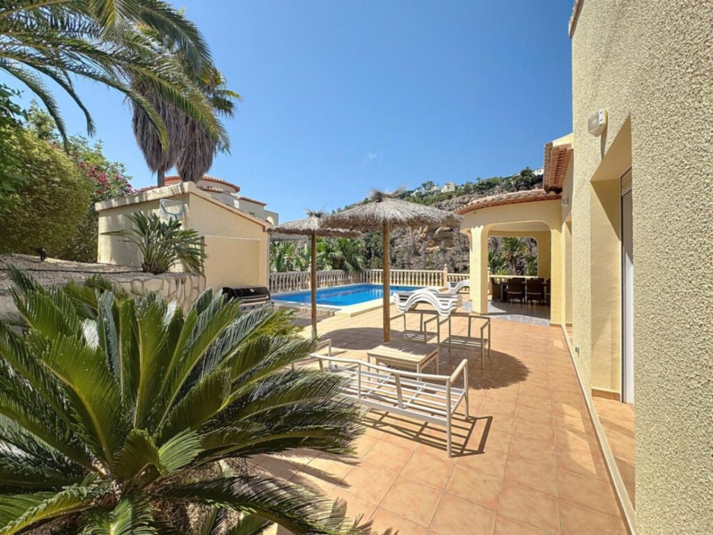 Cumbre del Sol villa con piscina privada - 39