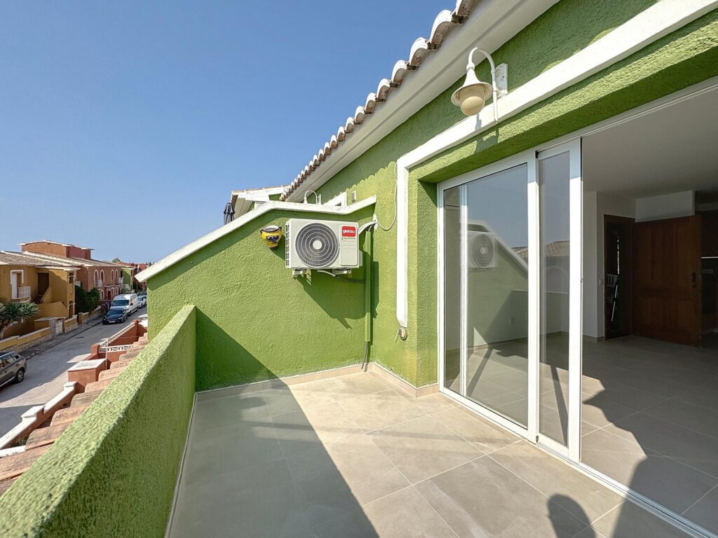 Cumbre del Sol apartamento reformado con solárium en Pueblo de la Paz - 23