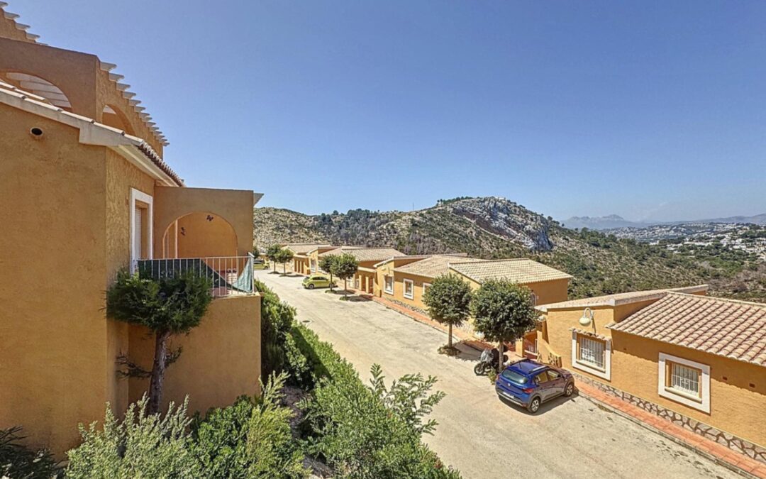 Cumbre del Sol apartamento con vistas al valle de Moraira
