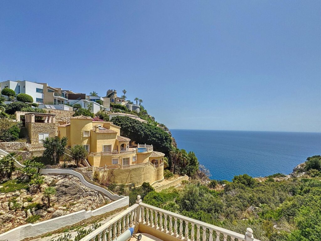 Cumbre del Sol villa con vistas al mar y piscina privada - 12