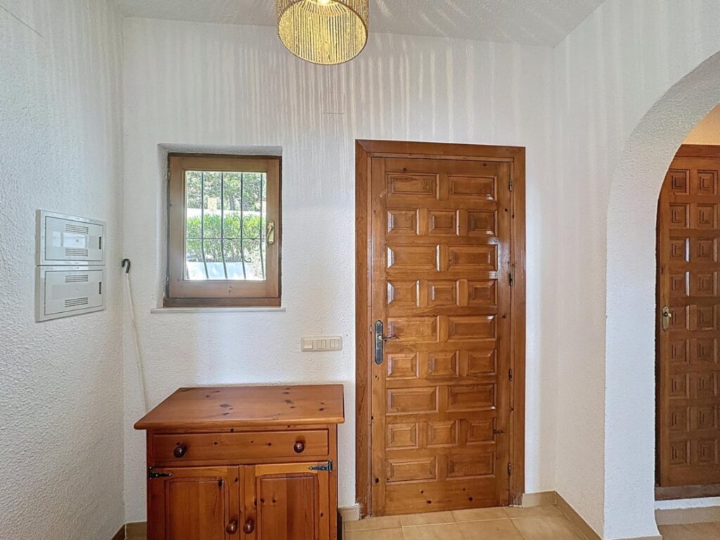 Cumbre del Sol villa with sea views and private pool 4