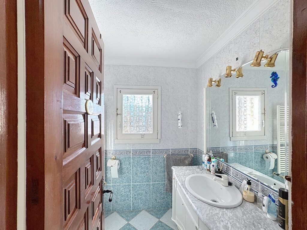 Chalet en venta en Benitachell, 3 dormitorios y piscina privada - 29