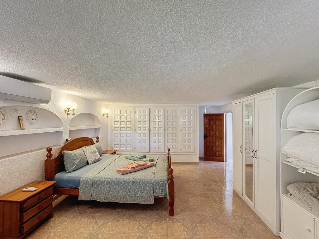 Chalet en venta en Benitachell, 3 dormitorios y piscina privada - 36