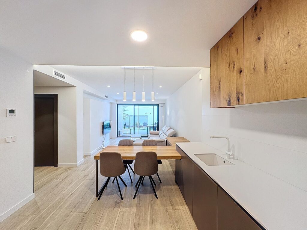 Cumbre del Sol apartamento moderno con jardín privado 6