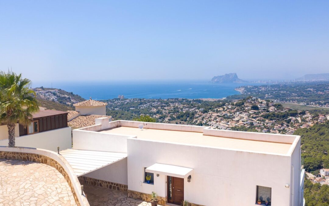 Villa moderna con vistas panoramicas