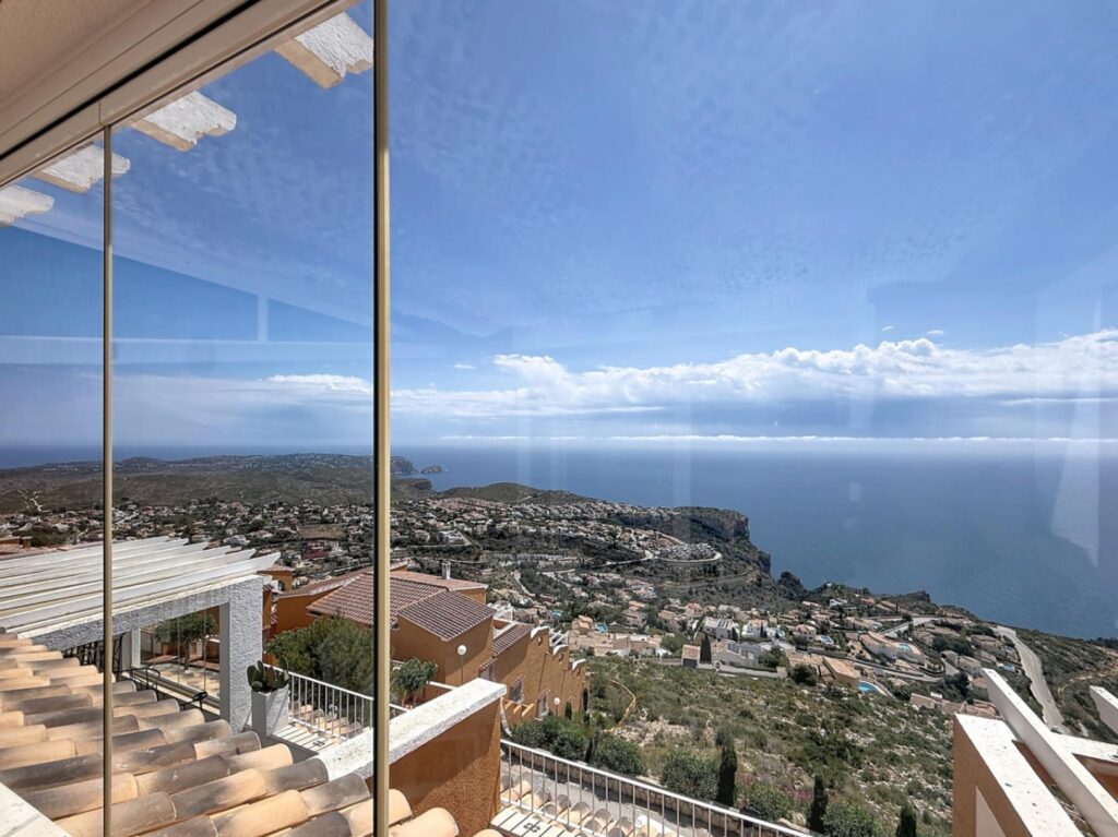 Apartment with spectacular sea views in Pueblo Panorama, Cumbre del Sol 8