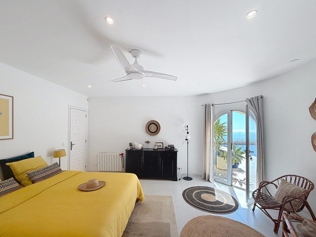Cumbre del Sol villa gerenoveerd met spectaculair uitzicht op zee 34