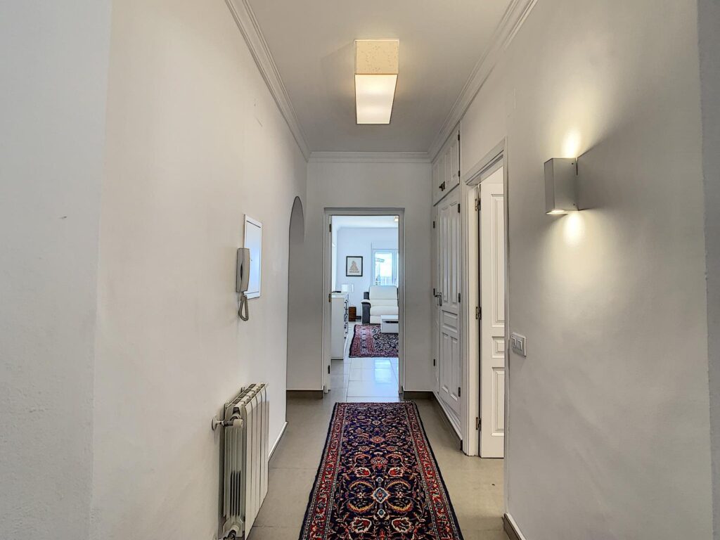 Cumbre del Sol villa renovated with sea views 15