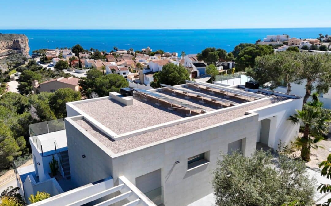 Cumbre del Sol villa moderna con vistas al mar y piscina privada