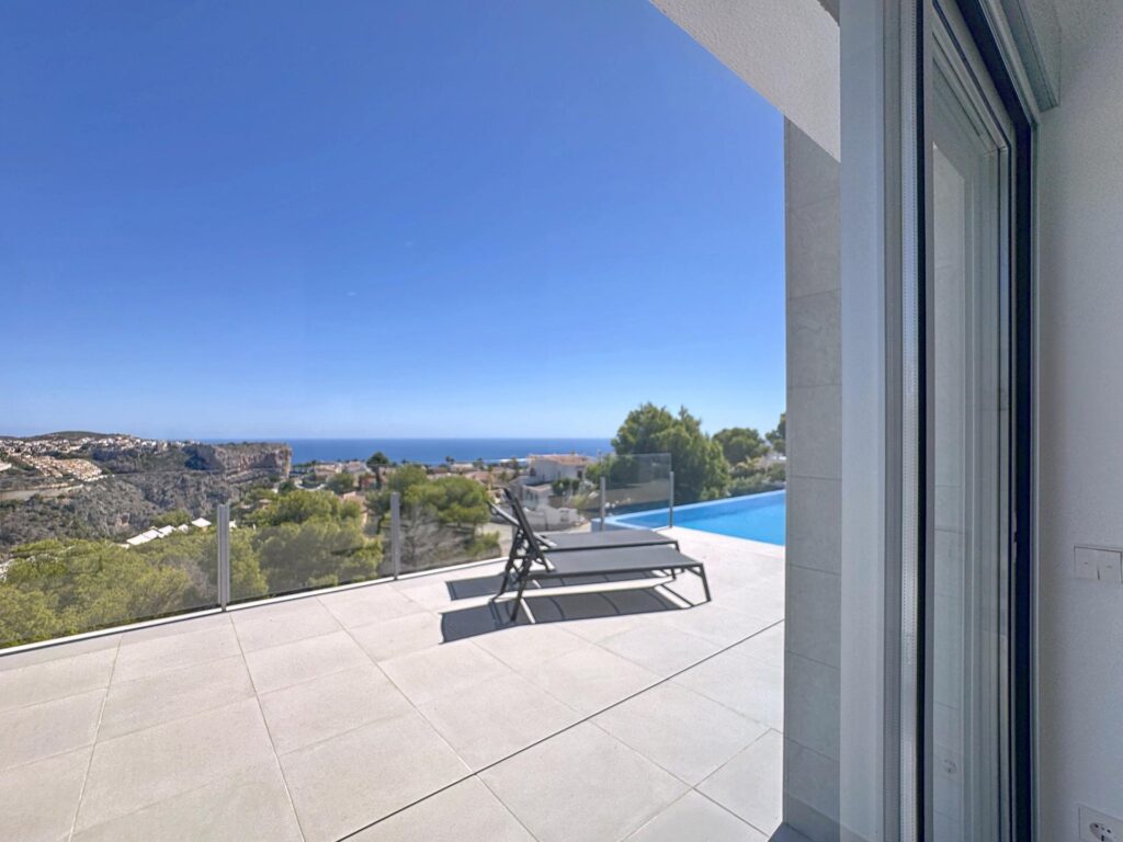 Villa moderne Cumbre del Sol avec vue sur la mer et piscine privée 34