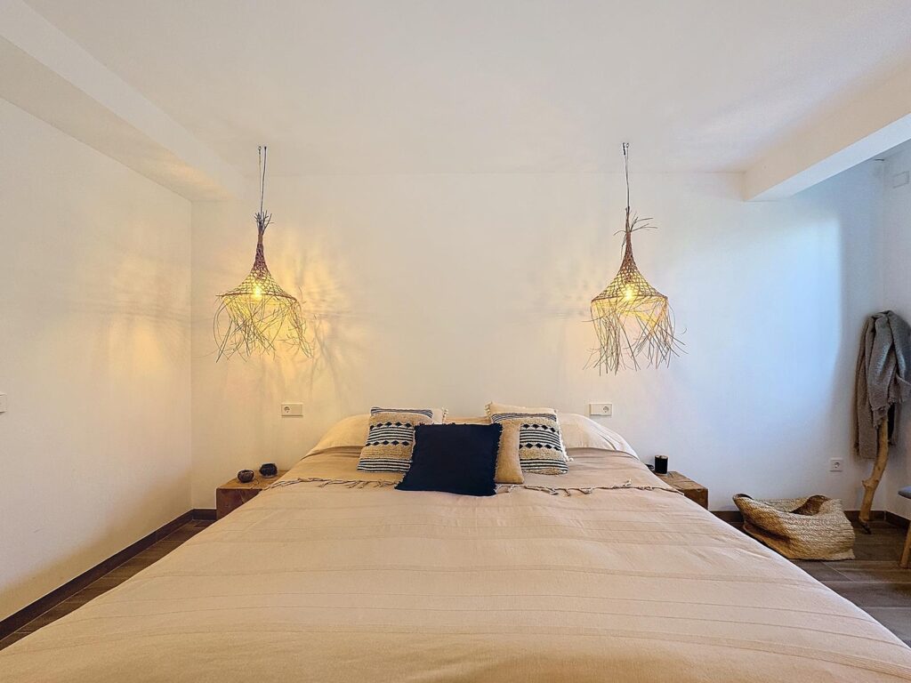 Cumbre del Sol Modern villa with sea views 41