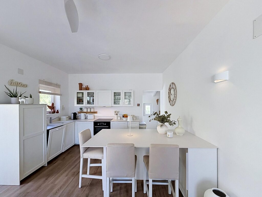 Renovated villa in Fresnos, Cumbre del Sol, Costa Blanca North 3