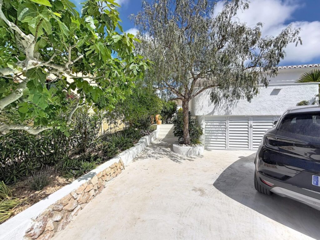 Renovated villa in Fresnos, Cumbre del Sol, Costa Blanca North 46