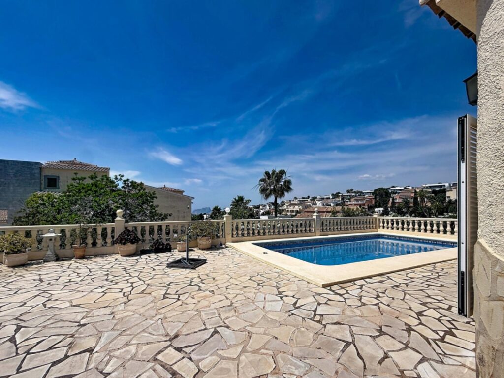 Villa in residential Magnolias, Cumbre del Sol, Costa Blanca North. 50
