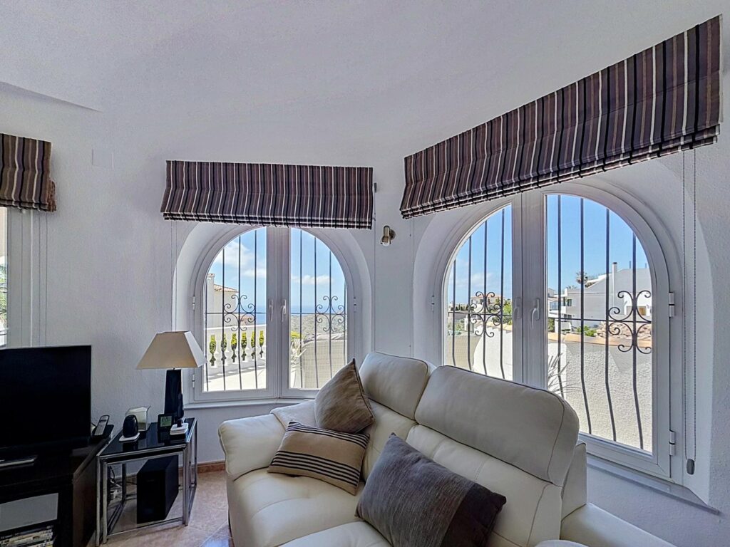 Villa independiente con vistas al mar y piscina climatizada Kalmias Cumbre del Sol Costa Blanca Norte 8