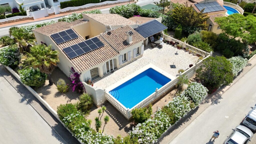 Villa in residential Magnolias, Cumbre del Sol, Costa Blanca North. 2