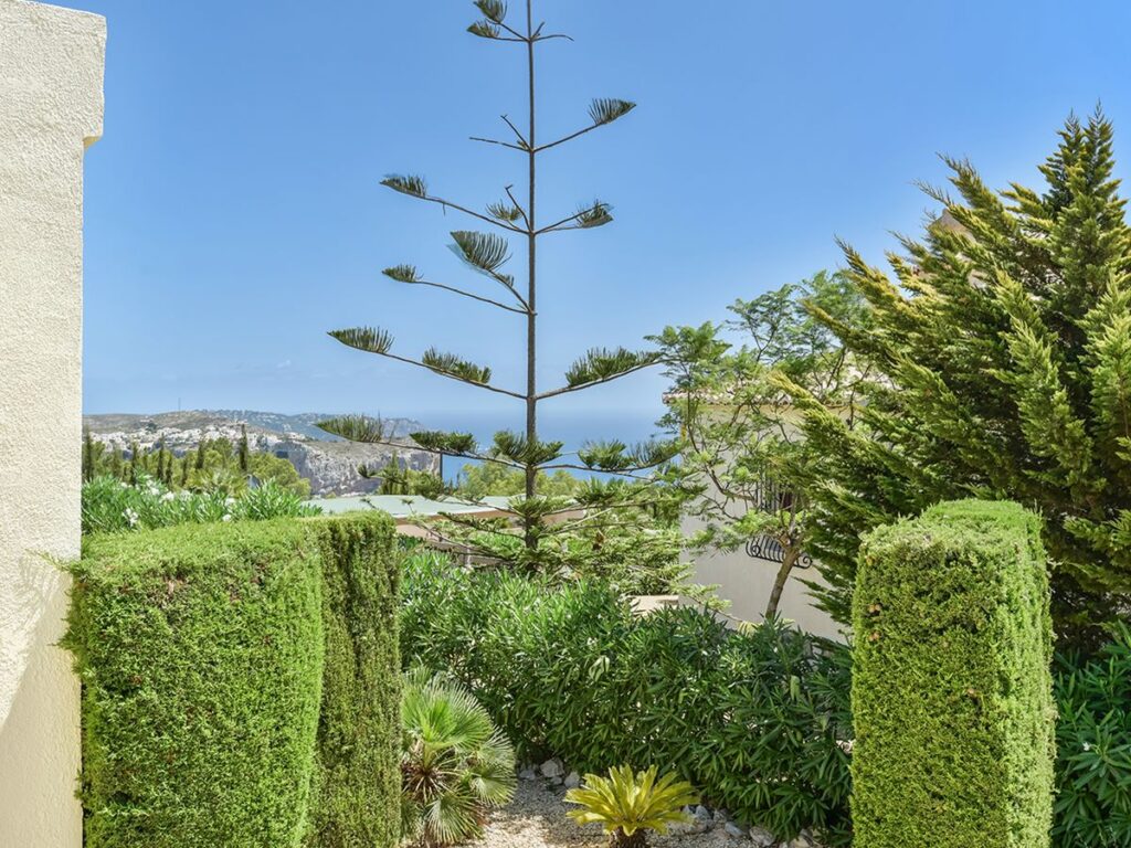 Villa in residential Magnolias, Cumbre del Sol, Costa Blanca North. 5