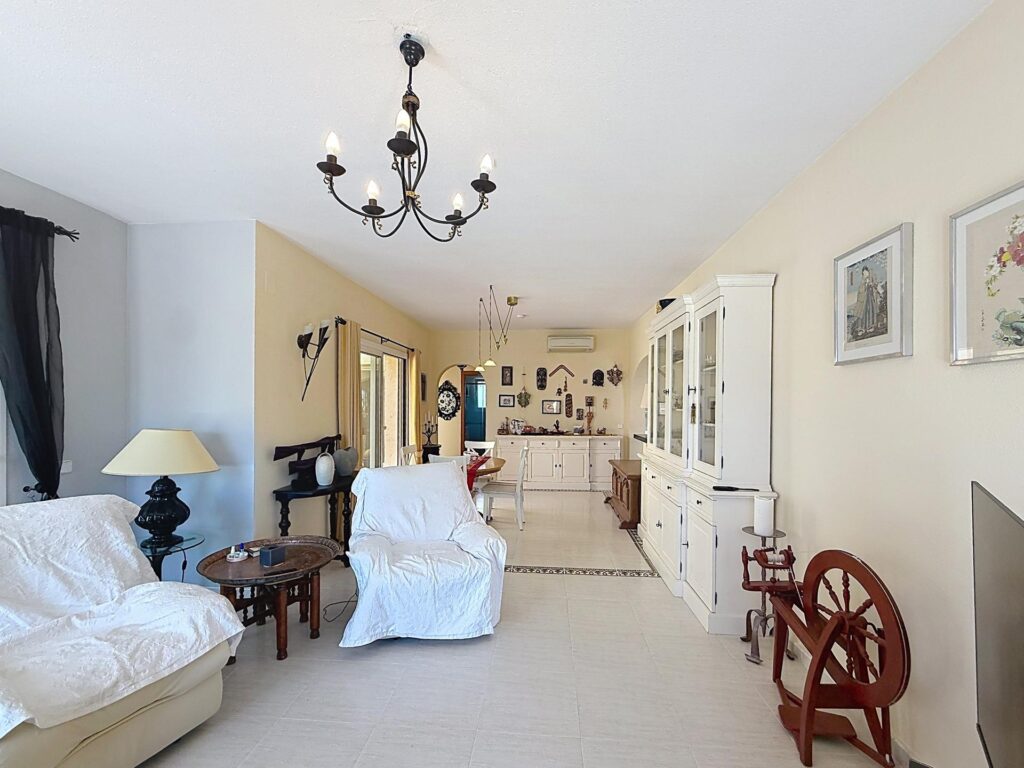 Villa in residential Magnolias, Cumbre del Sol, Costa Blanca North. 8