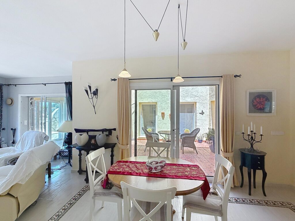 Villa in residential Magnolias, Cumbre del Sol, Costa Blanca North. 9