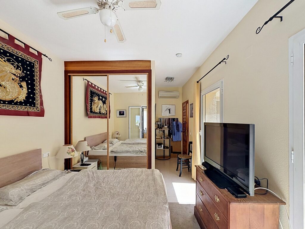 Villa in residential Magnolias, Cumbre del Sol, Costa Blanca North. 26