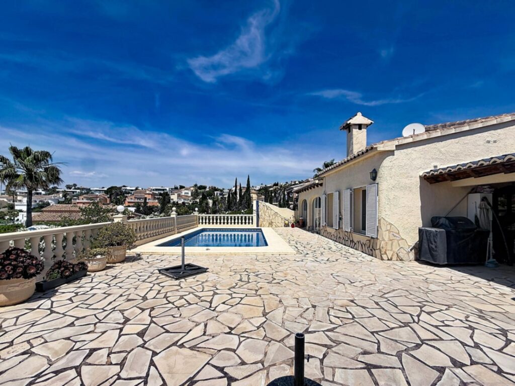 Villa in residential Magnolias, Cumbre del Sol, Costa Blanca North. 45