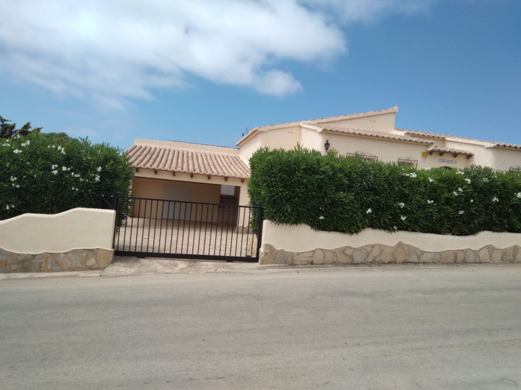 Villa in residential Magnolias, Cumbre del Sol, Costa Blanca North. 65