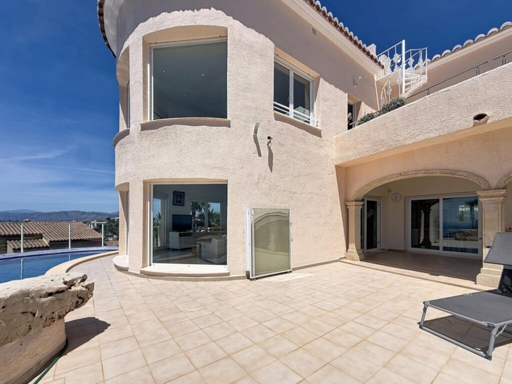 Villa in Lirios, Cumbre del Sol, Costa Blanca North 41