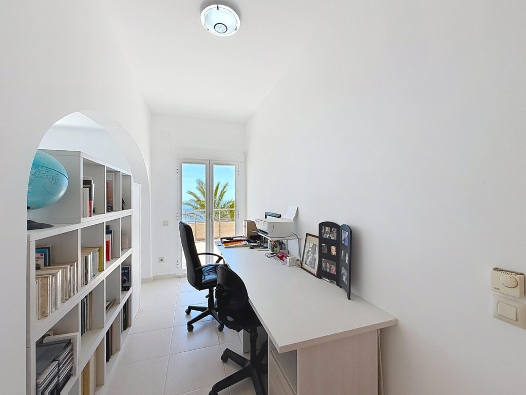 Villa in Lirios, Cumbre del Sol, Costa Blanca North 65