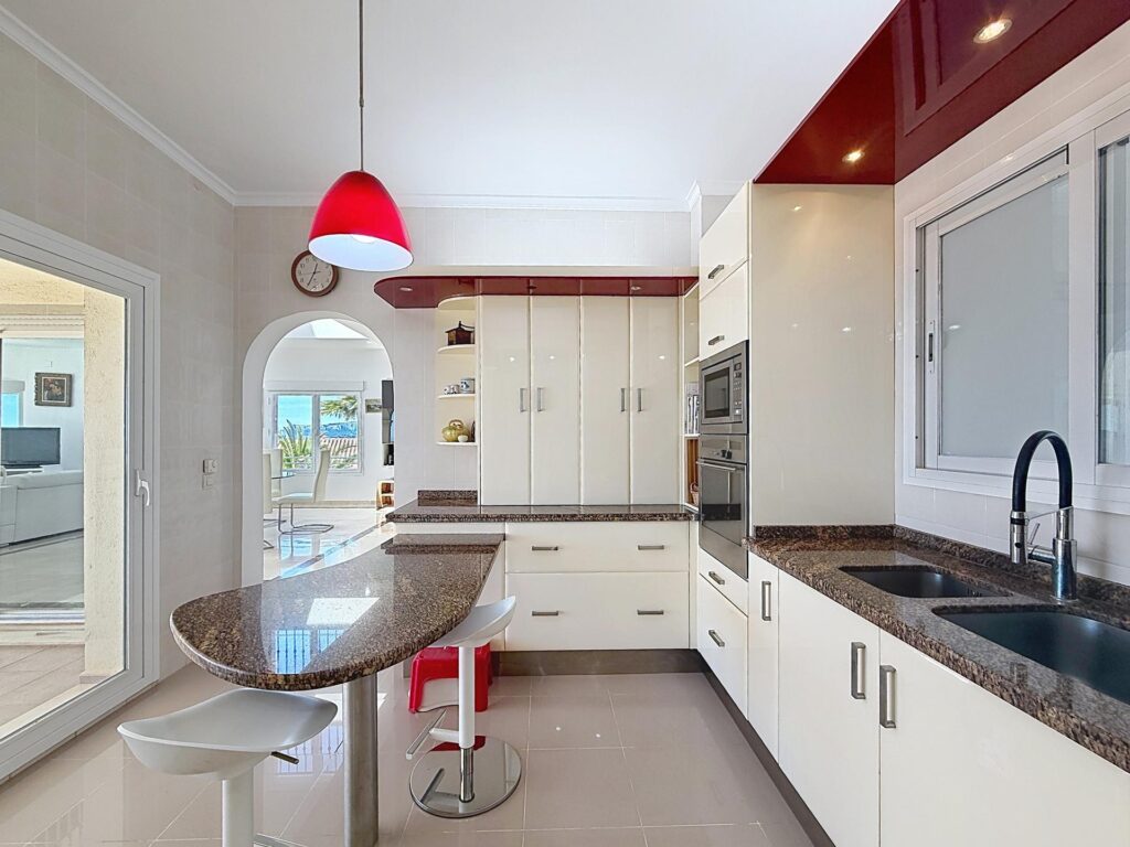 Villa in Lirios, Cumbre del Sol, Costa Blanca North 17