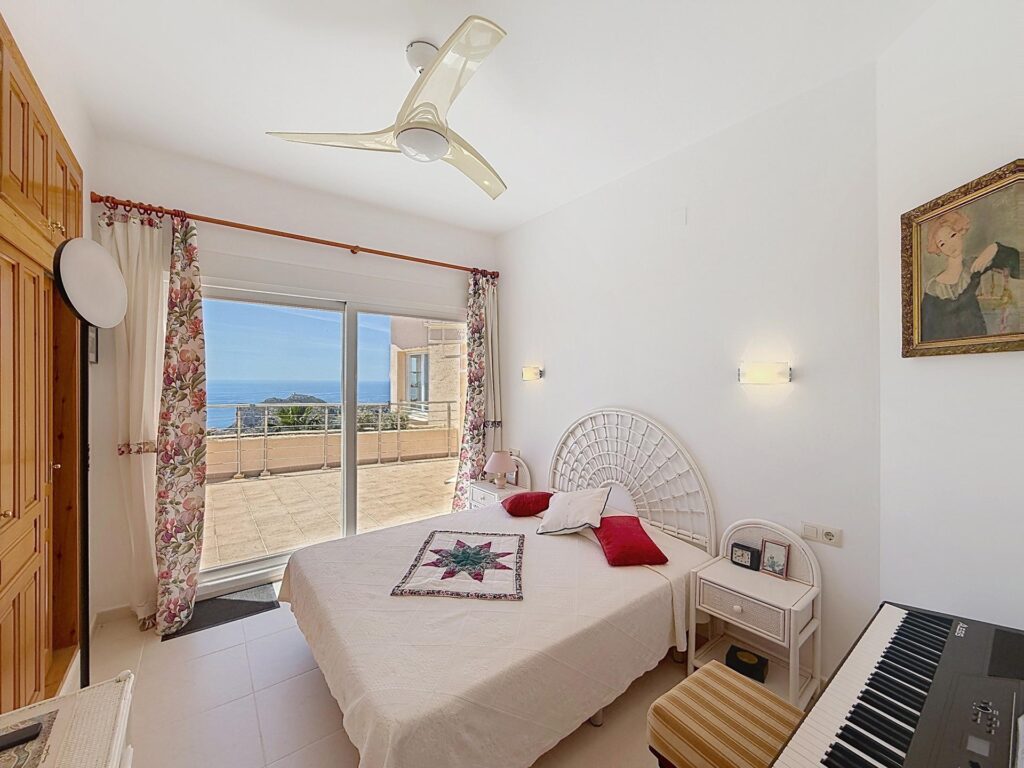Villa in Lirios, Cumbre del Sol, Costa Blanca North 57
