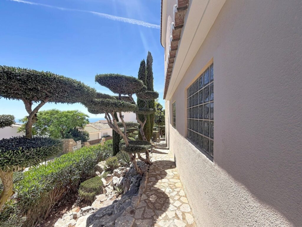 Villa in Lirios, Cumbre del Sol, Costa Blanca North 80