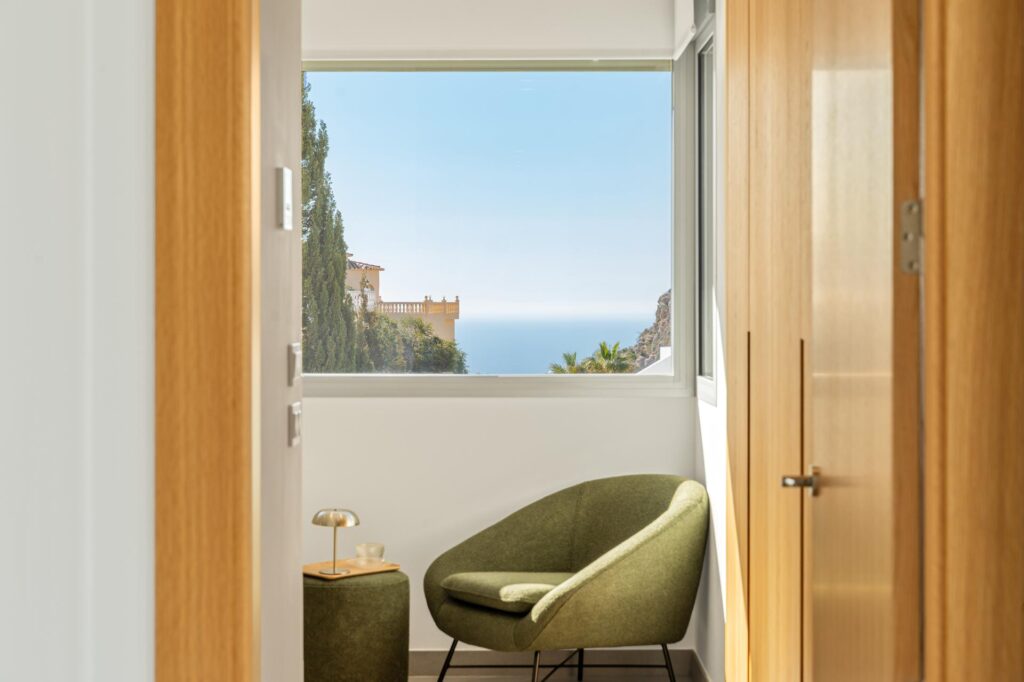 Cumbre del Sol: Spektakuläre Villa mit modernem Luxus und Meerblick 16