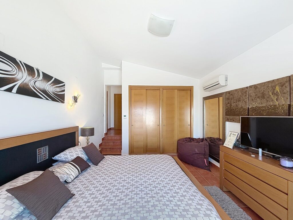 Cumbre del Sol, Luxe villa met panoramisch zeezicht in Magnolias 34