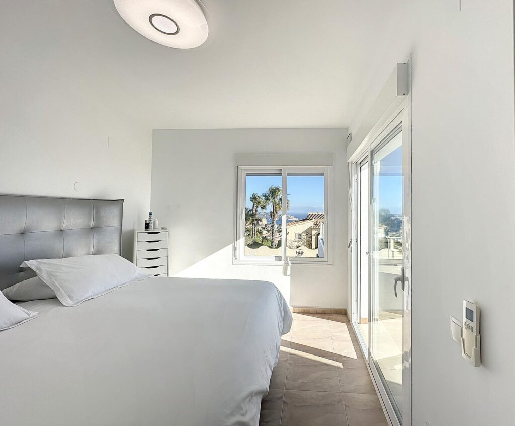 Cumbre del Sol Villa met uitzicht op zee in Magnolias 60
