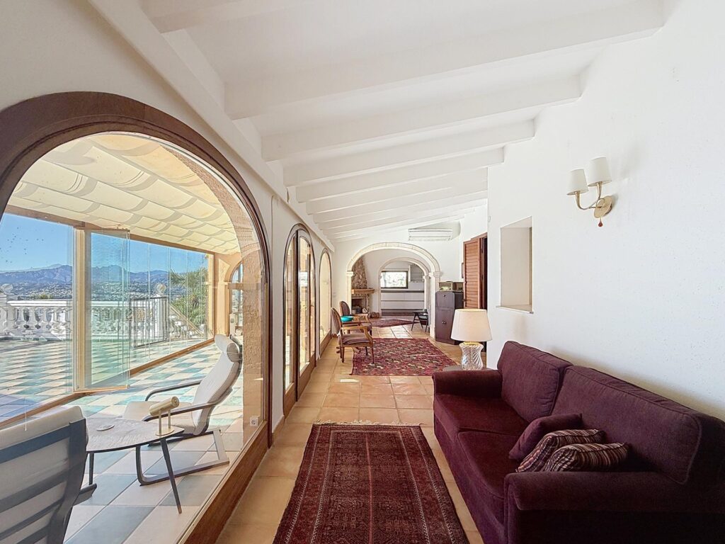 Cumbre del Sol villa op een dubbele kavel met panoramisch uitzicht in Kalmias 30
