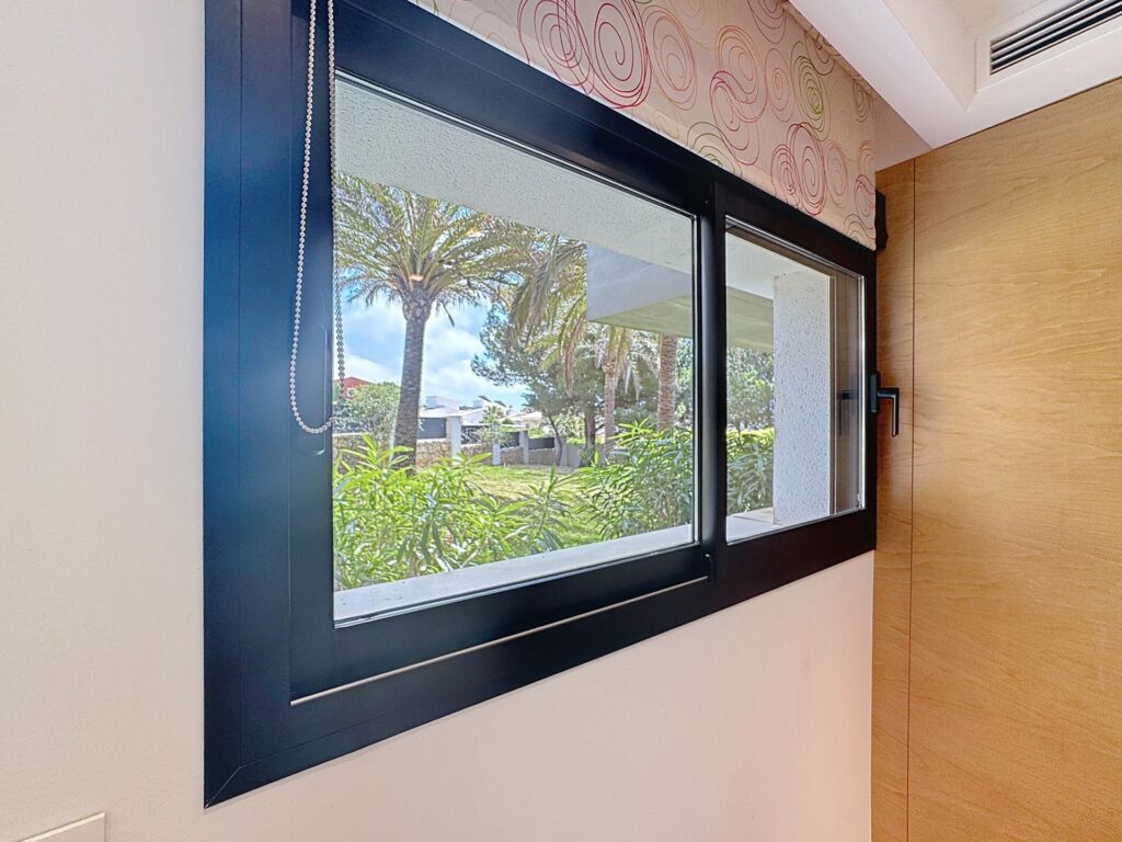 Cumbre del Sol apartamento moderno en Novamar Suites I 21