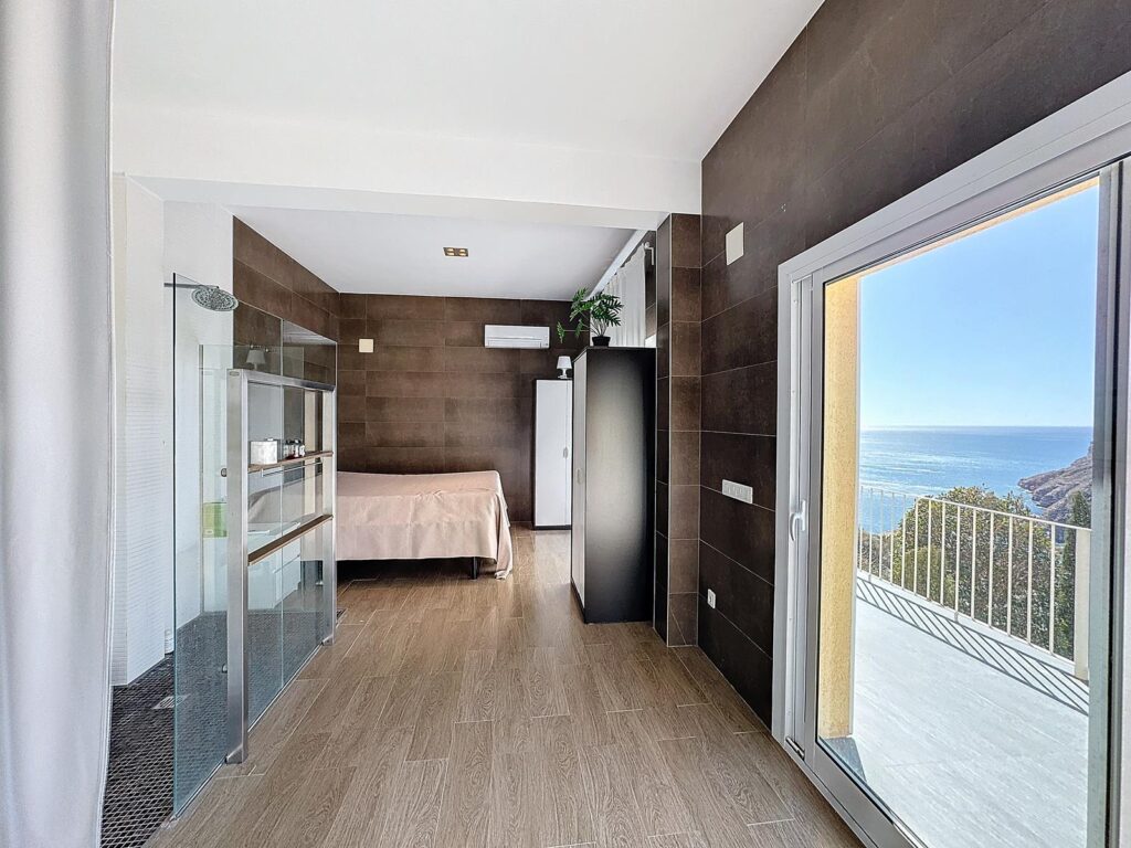 Villa in Cumbre del Sol mit spektakulärem Meerblick 66