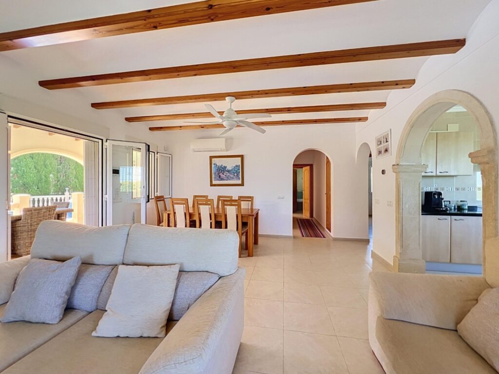 Villa in Begonias, Cumbre del Sol, Costa Blanca Noord 11