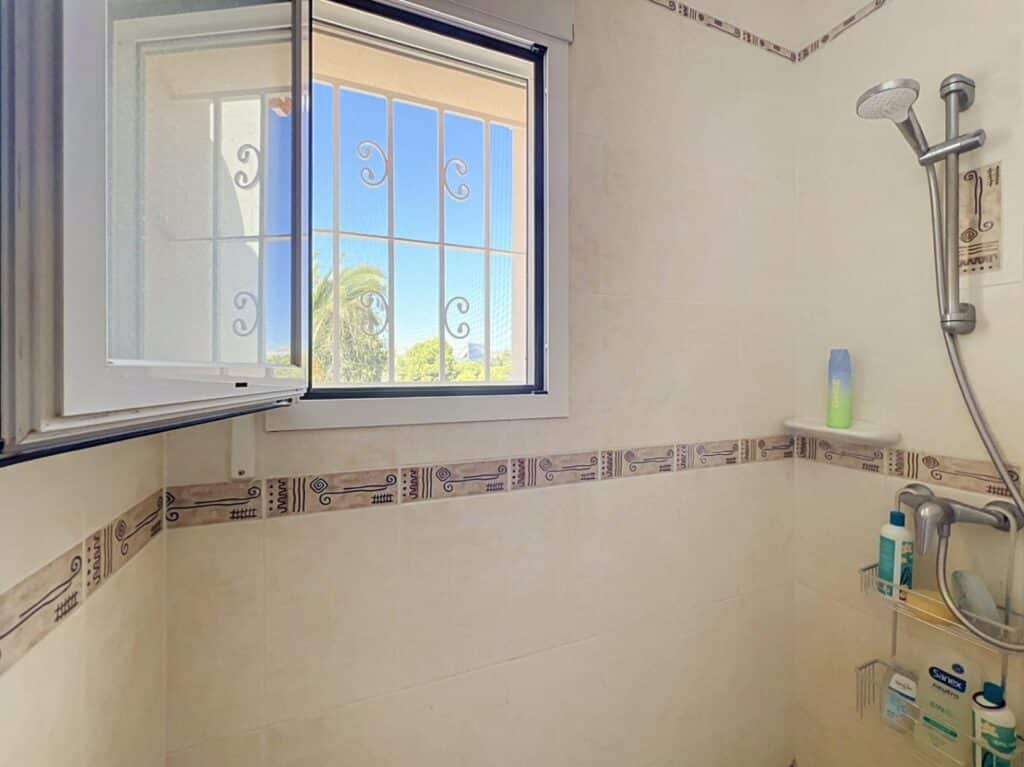 Villa in Begonias, Cumbre del Sol, Costa Blanca Noord 23