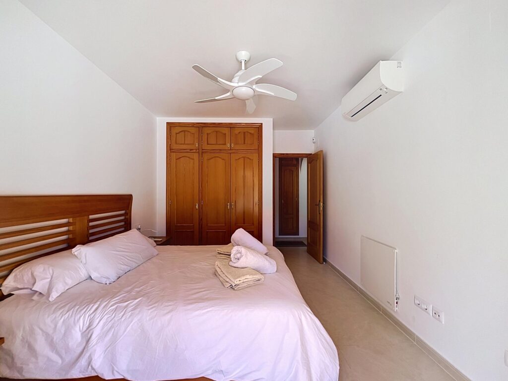 Villa in Begonias, Cumbre del Sol, Costa Blanca Noord 32