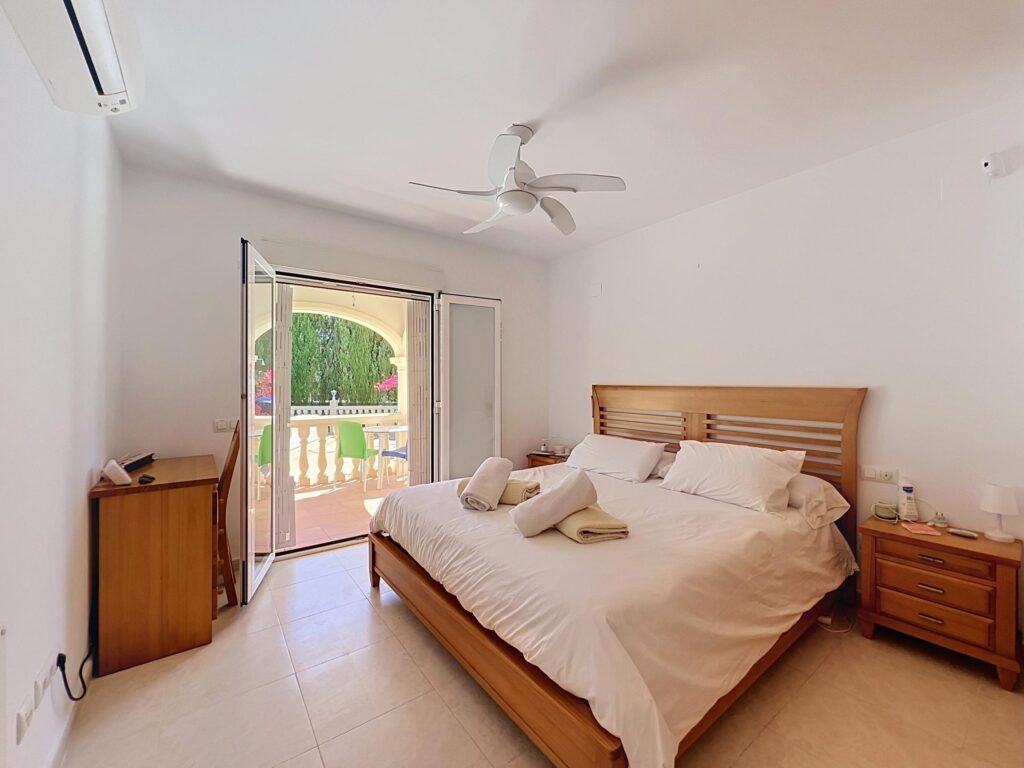 Villa in Begonias, Cumbre del Sol, Costa Blanca Noord 35