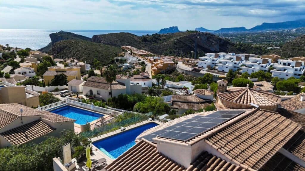 Villa in Magnolias, Cumbre del Sol, Costa Blanca North 2